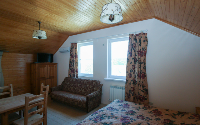 Arina Guest house