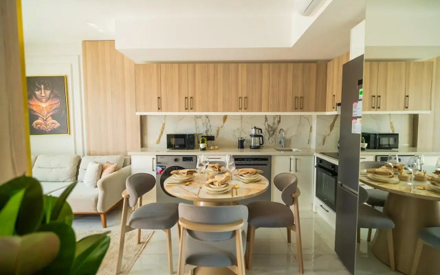 1+1 Qoople Royal 5 plyazh Kleopatra Apartments