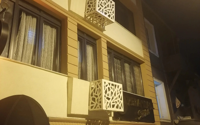 Отель Opera Wall Suite