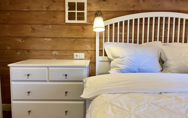 Ryadom s Igoroy Guest House