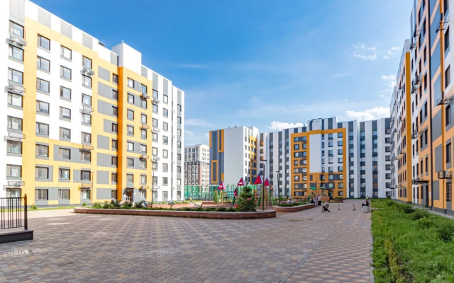 Svetlye I Uyutnye Ryadom S Dostoprimechatelnostyami Apartments