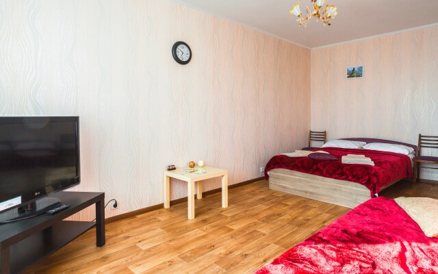 Апартаменты 1 шаг на Белы Куна 13