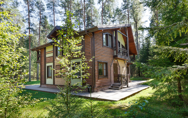 Lesnaya Rapsodiya Hotel