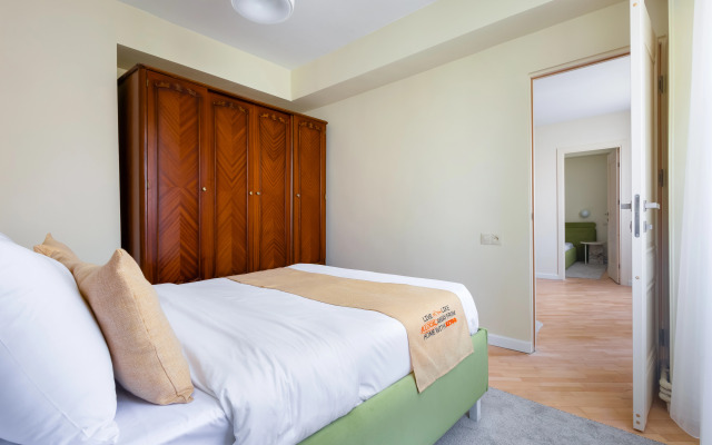 KeyGo 0171 2 Bedrooms near Opera Theatre Apartments