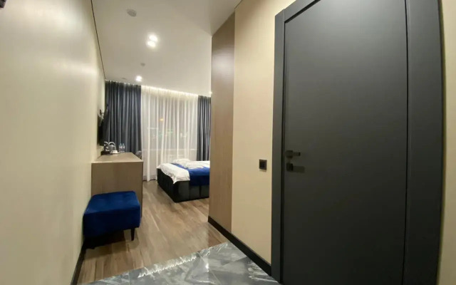 Royal Status Hotel