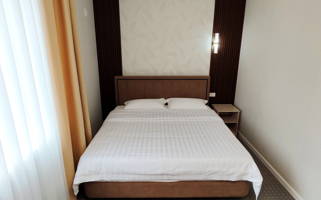 Cozy Hotel