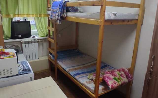 Хостел На Павла Усова