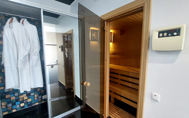 Na beregu morya v tsentre goroda Flat