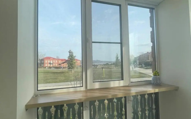 Апартаменты с Видом на Центральную Площадь и Свиягу