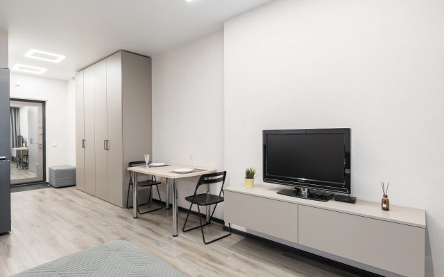 Apart+ Tesly 24 Black Apartments