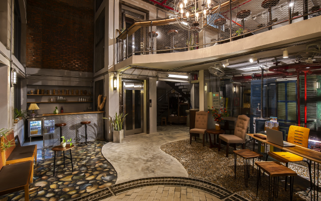 Bridges Danang Boutique Hotel