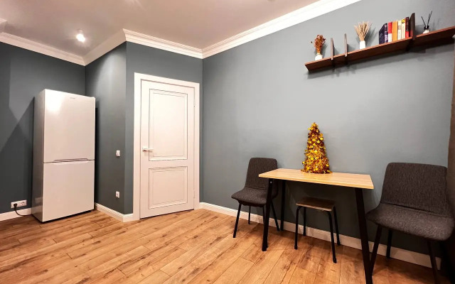 Na Ulitse Borisa Slyusara 23s2 Flat