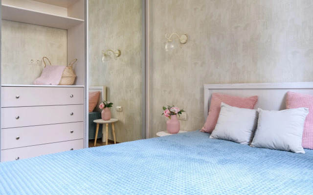 Апартаменты Двухэтажные СуткиСпб Бронницкая 16