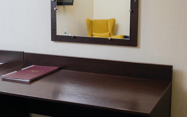 Oskar Hotel