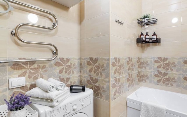 Prostornaya Yevrodvushka Na Vasilyevskom Ostrove Flat
