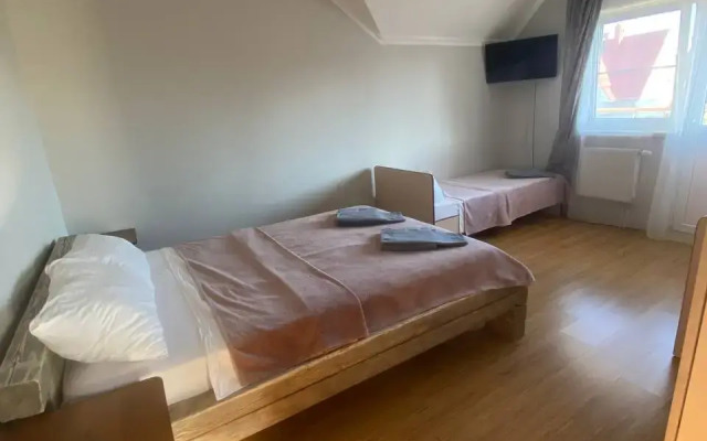 V Siriuse Private House