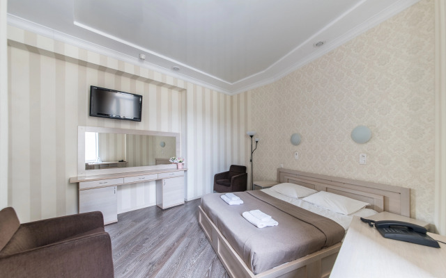Grandora Nevsky 44