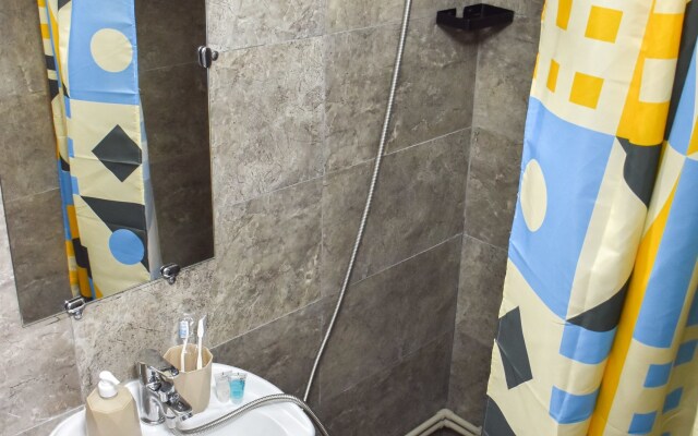 YourHouse na Ulitse Si Sinkhaya Apartamenty