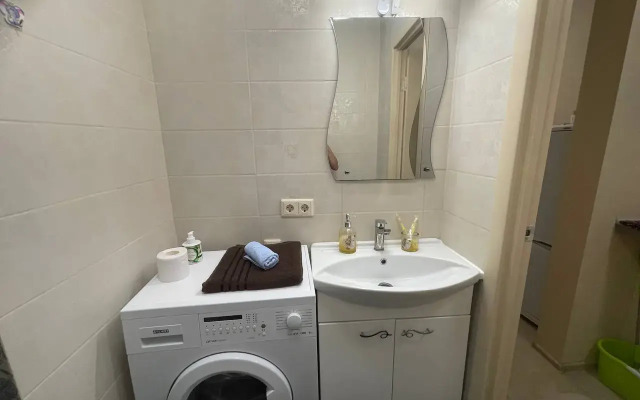 Studiya na Kuryizhova Flat
