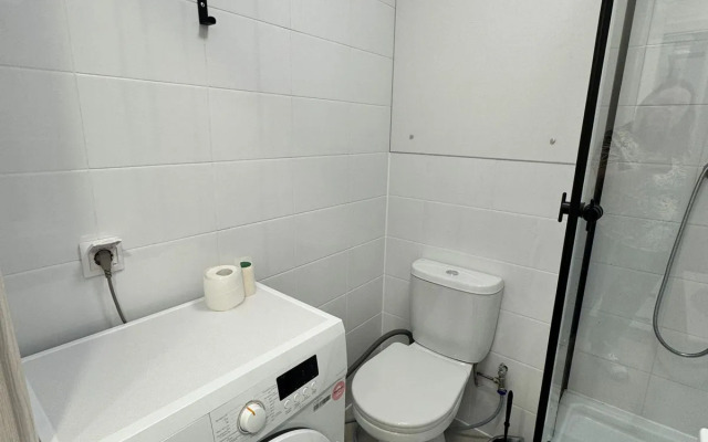 Uyutnaya Studiya Okolo Metro Bulvar Rokossovskogo Apartments