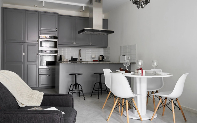 Квартира Просторная на Петроградской стороне