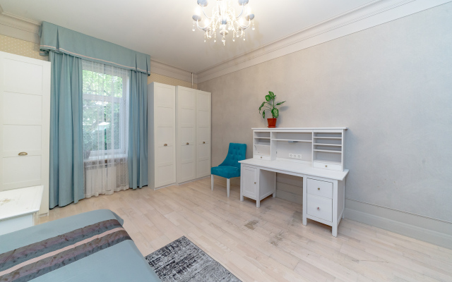 U Botanicheskogo Sada Apartments