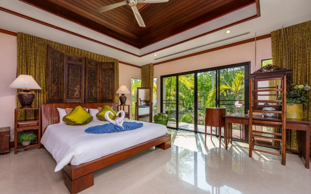 Togian Private Pool Naiharn Beach Villa