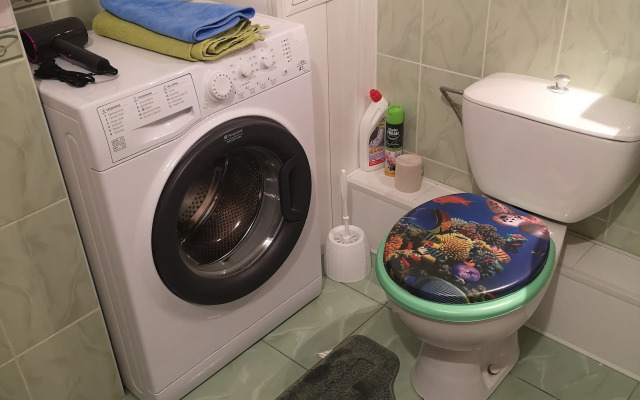Uyutnaya, Chistaya Studiya na Druzhbe Narodov Apartments