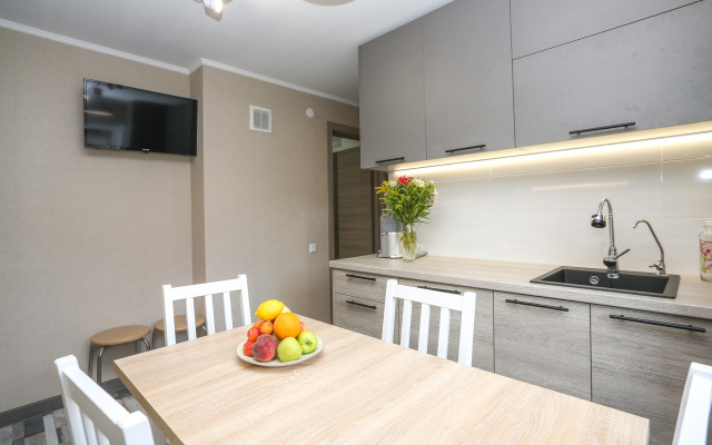 Na Ulitse Yuriya Kostikova Flat