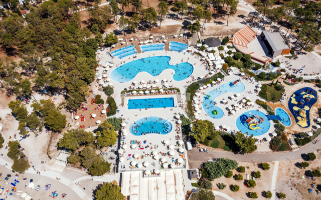 Zaton Holiday Resort Apart Hotel