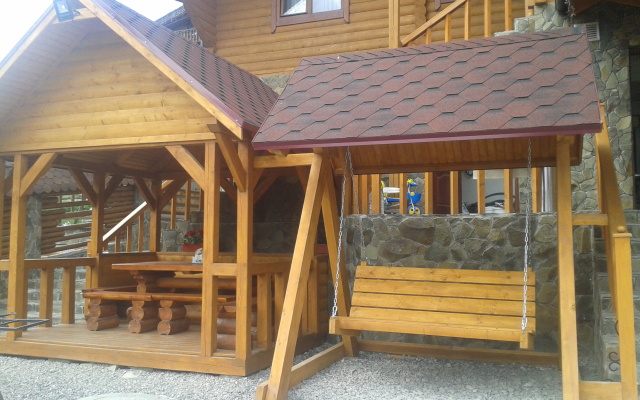 Charda Hotel