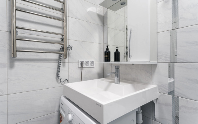 Bestflat24 Uyutnaya Studiya na Kolpakova Flat