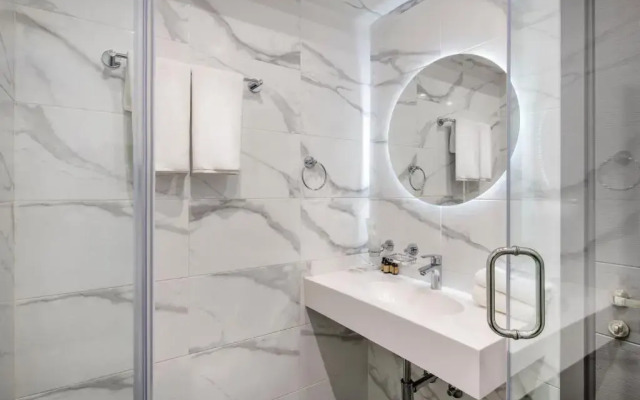 Отель Address 9D