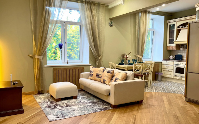 Квартира Просторная 3к УютСьют у м Дубровка Бесплатная парковка