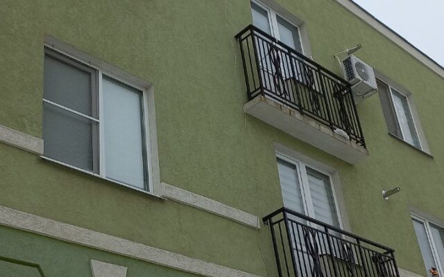 Uyutnoe Gnezdishko Apartments