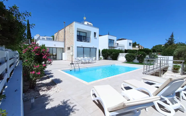 Prengos 24 Villa