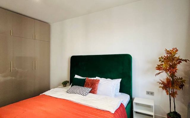 2-Komnatnaya S Vidom Na Gorod 33 Flat