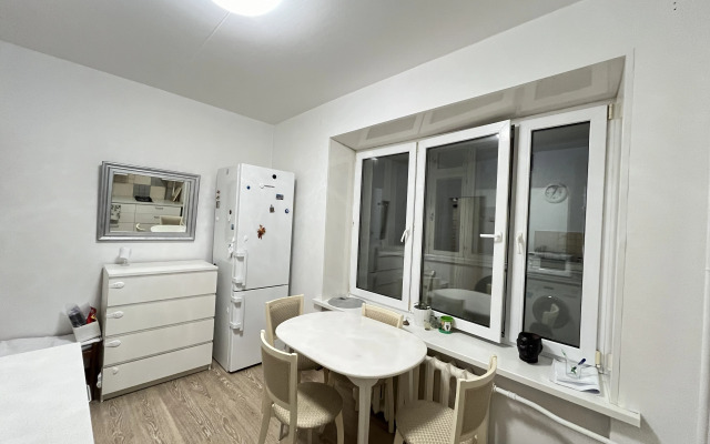 Квартира м. Смоленская — Квартира-атиха у Арбата