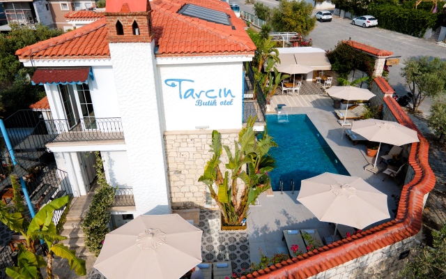 Tarcin Alacati Otel - Adults Only