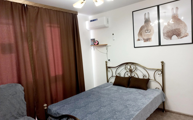 Uyutnaya na beregu Irtysha Flat
