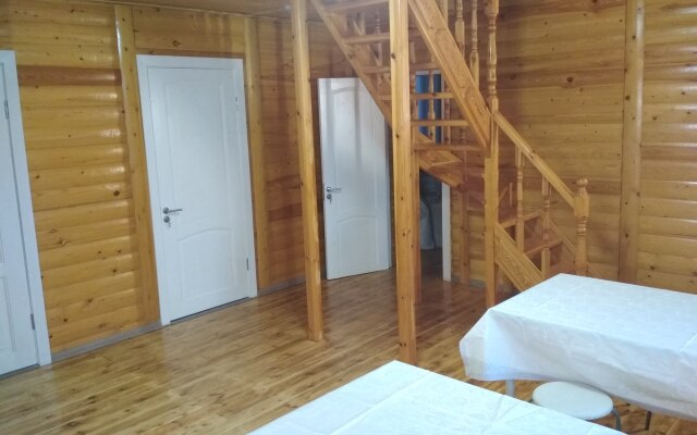 Bolhov Guest house