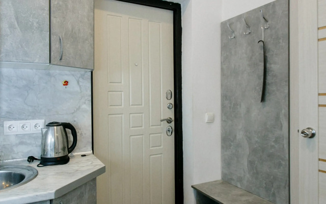 Lazurnaya Dolina 85b Flat