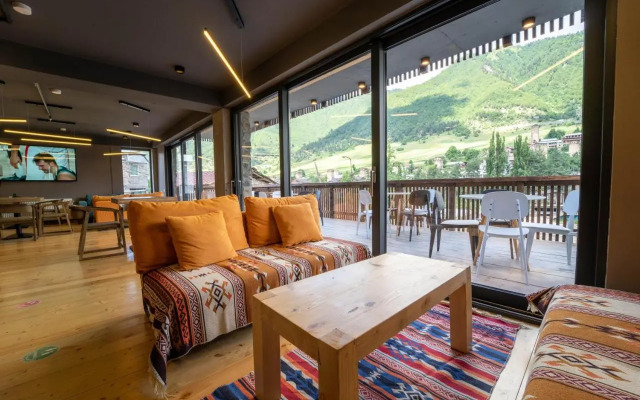 Lahili Mestia Hotel