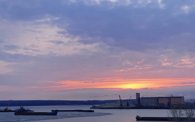 Квартира У Волги