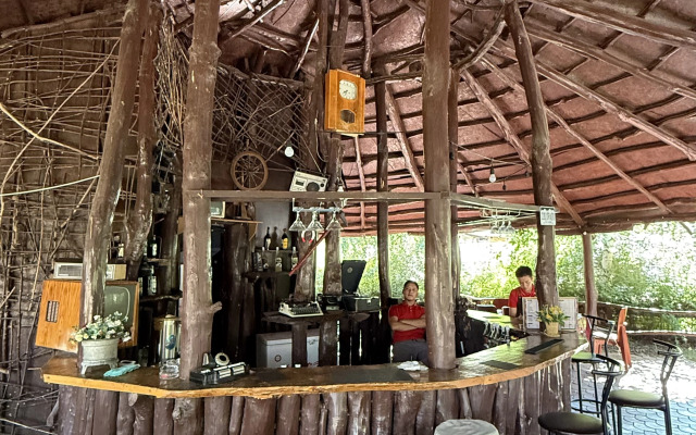 Kolorado Hotel