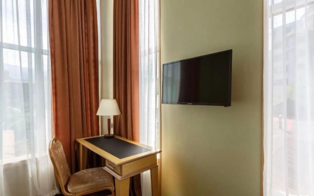 Отель LUVERDE HOTEL