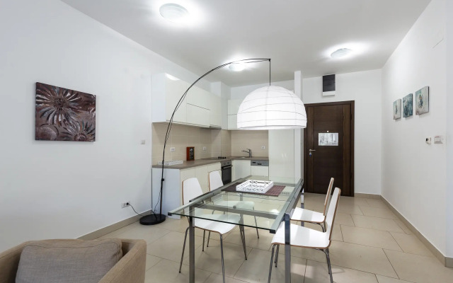 Gorgeous Morinj Resort Apartments
