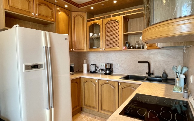 Квартира Двухкомнатная рядом с ТЦ Кристалл