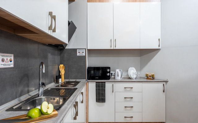 KeyGo №0128 I 1 Bedroom I Balcony I Near Park Apartments