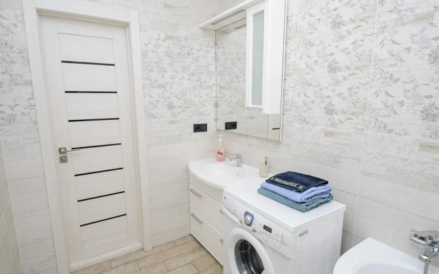 Na Ulitse Kurchatova 22 Apartments